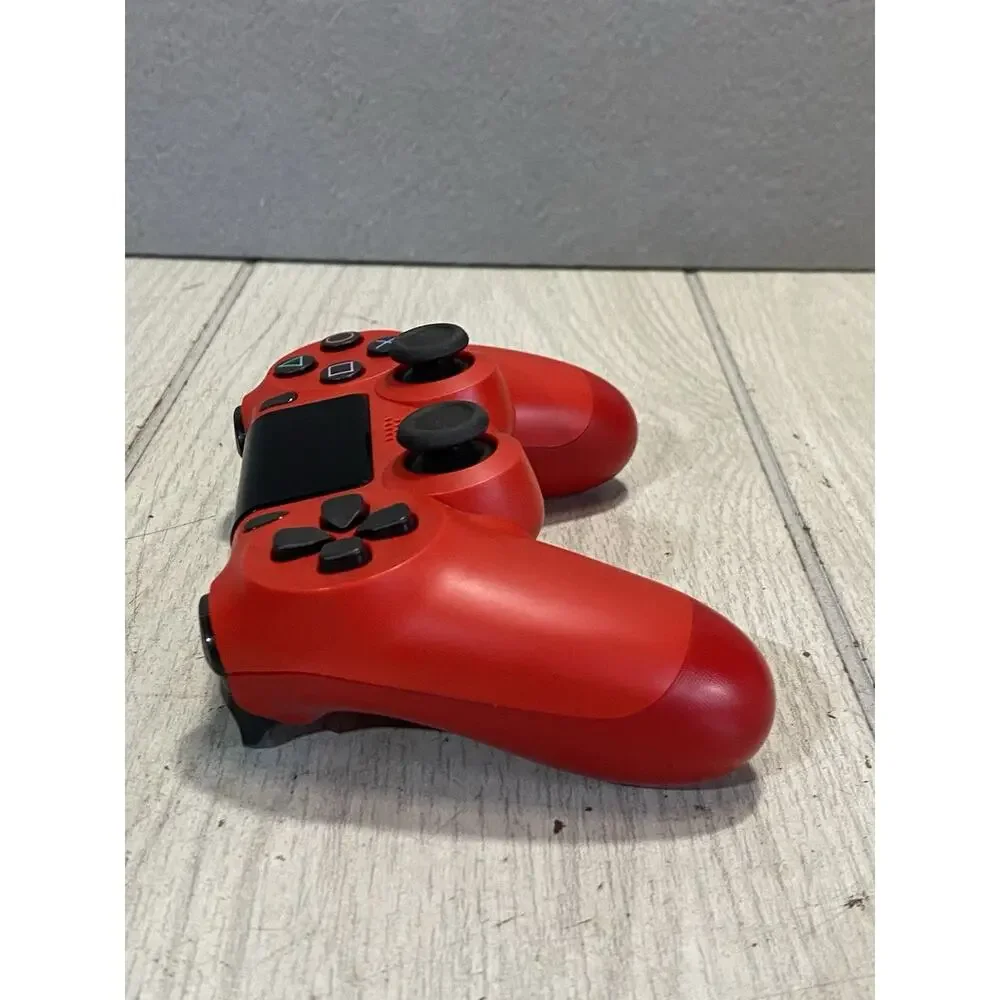Sony PlayStation 4 PS4 CUH-ZCT2U Wireless DualShock Controller - Magma Red